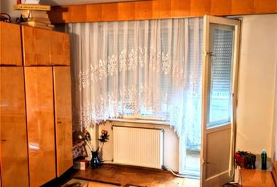 I.Maniu, 4 camere, decom., etaj 3 - 4