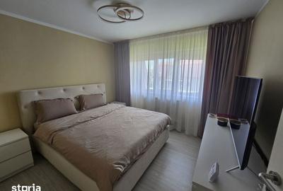 Apartament cu 2 camere decomandat în Rovine - 3