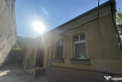 Casă cu 4 camere cu Canalizare în Pache Protopopescu - 4