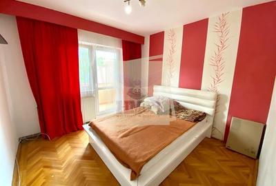 Apartament etaj 2 cu 3 camere si 2 balcoane in zona Centrala - 3