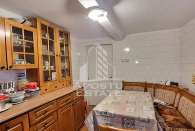 Casă cu 4 camere cu Teren 797 Mp în Mehala - 11