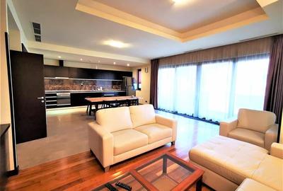 Apartament cu 3 camere decomandat în Primăverii
