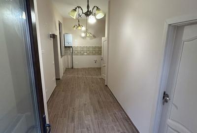 Garsonieră decomandată în Central - 2