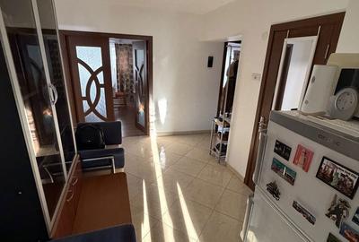 Apartament cu 5 camere decomandat în Decebal - 6
