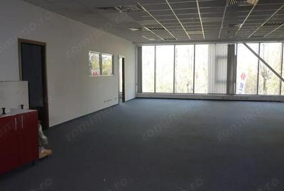 Spațiu comercial, de 23,000 mp, în Nord - 10