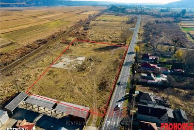 Teren de 12586 mp, în Gârleni - 3