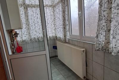 Apartament cu 3 camere decomandat în Tomești - 8
