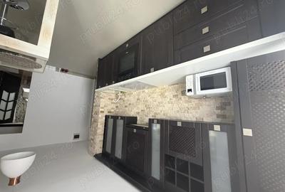 Apartament cu 3 camere decomandat în Central - 2