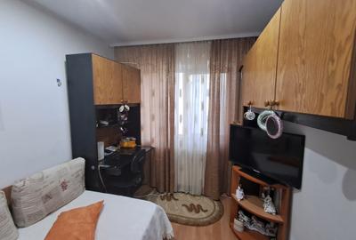 Apartament 3 camere Zona Jandarmerie - Strada Plevnei - etaj 3/3  - 65 mp - 19