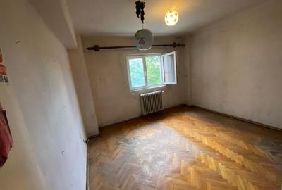 Apartament cu 4 camere decomandat în Tolstoi - 8