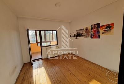 Duplex spatios, regim P+1, cu garaj Ronat - 12