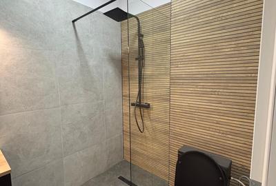 Apartament cu 3 camere decomandat în Lujerului - 16