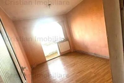 72 mp DECOMANDAT 3 cam 2 bai 2 balcoane Radu Negru - 3