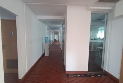 Avia?iei,S+P+5, 8800 mp, 81 locuri Parcare, Design unic - 2