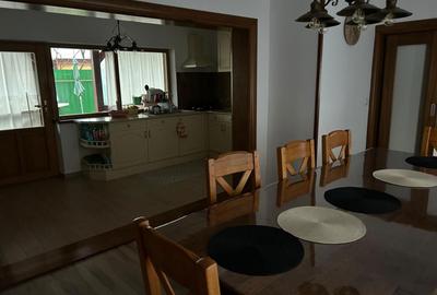 Casă cu 4 camere cu Teren 500 Mp în Central - 4