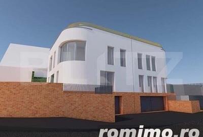 Casă cu 4 camere cu Teren 254 Mp în Central