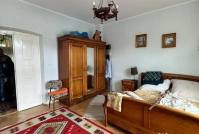 Casă cu 4 camere cu Teren 300 Mp în Rădăuți - 8