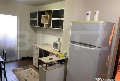 Apartament cu 2 camere semidecomandat, mobilat în Bucium - 6