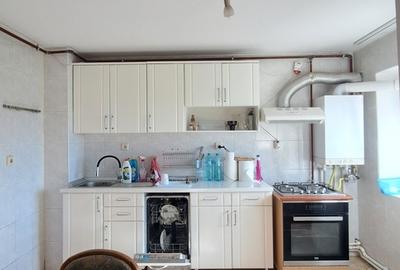 Apartament cu 3 camere semidecomandat în Central - 7