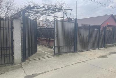 Casă cu Teren 80 Mp în Central - 1