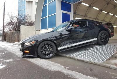 Spațiu comercial, în Central - 3