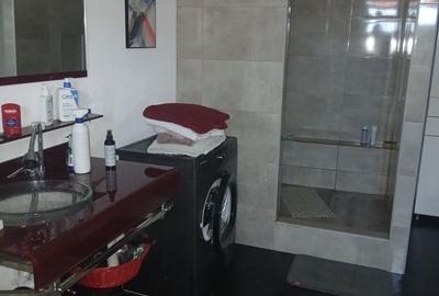 Casă cu 4 camere în Bughea de Sus - 4