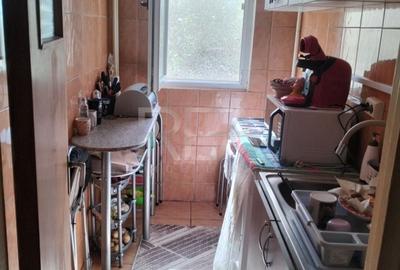 Apartament cu 2 camere în Berceni