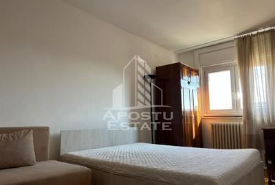 Apartament cu 4 camere decomandat, mobilat în P-ța Unirii - 5