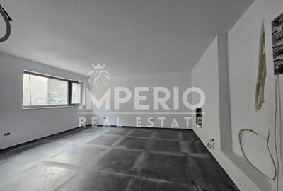 Duplex cu 6 camere cu Canalizare în Andrei Mureșanu - 4