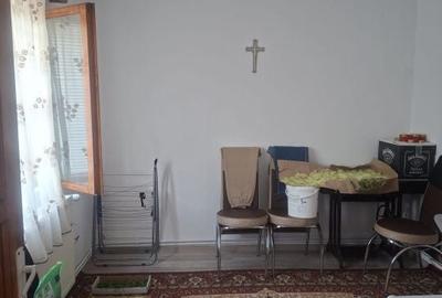 Casă cu 4 camere cu Teren 1000 Mp în Surani - 8