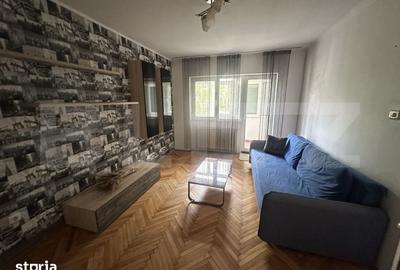 Apartament cu 2 camere decomandat în Micro 15