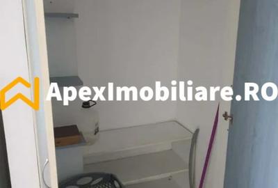 Apartament cu 2 camere semidecomandat în Grivița