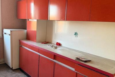 Casă cu 4 camere în Central - 1