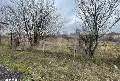 Teren de 750 mp, în Central