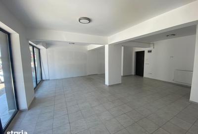 Spațiu comercial, de 46 mp, în Central