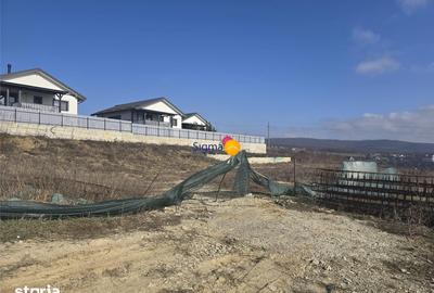 Teren de 802 mp, în Bârnova