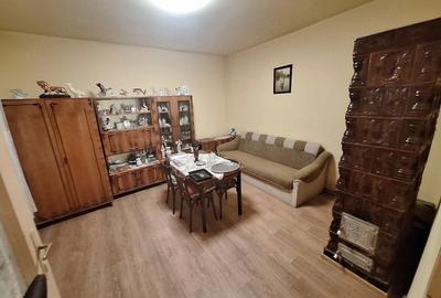 Casă cu 2 camere cu Teren 1495 Mp în Utvin - 2