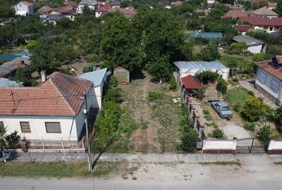 Teren de 689 mp, în Mândruloc - 2