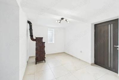 Casă cu 3 camere cu Teren 1438 Mp în Turnu