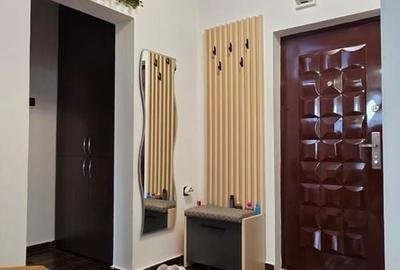 Apartament cu 4 camere decomandat în Far - 9