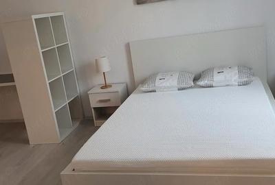 Garsonieră decomandată, mobilată în Medicină