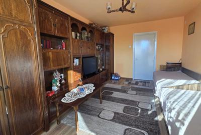 Apartament cu 2 camere decomandat în Aleea Carpați - 1