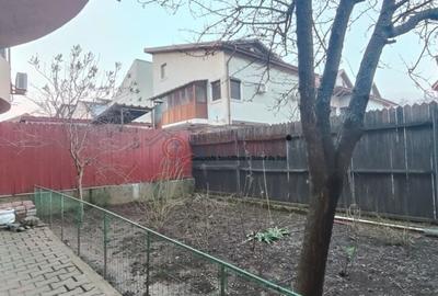 Casă cu 4 camere cu Teren 282 Mp în Apărătorii Patriei