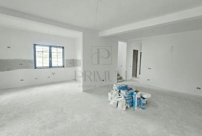 Duplex cu 5 camere cu Canalizare în Ciarda Roșie - 1