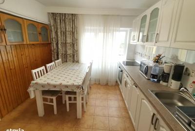 Apartament cu 2 camere decomandat în Sub Arini - 6