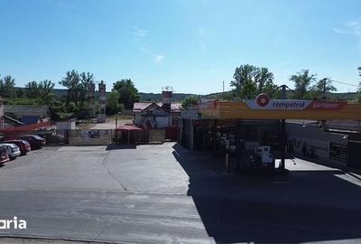Teren de 8000 mp, în Central - 1