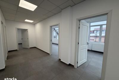 Spațiu comercial, de 95 mp, în Central - 5