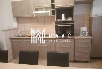 Apartament cu 3 camere semidecomandat, mobilat în Turnișor