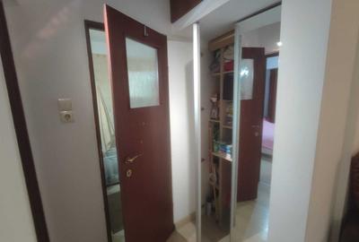 Apartament cu 2 camere semidecomandat în Universitate