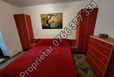 Apartament cu 3 camere semidecomandat, mobilat în Titan